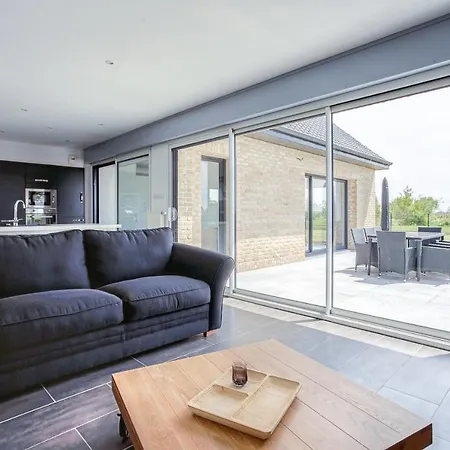Holiday home La Fauconniere *